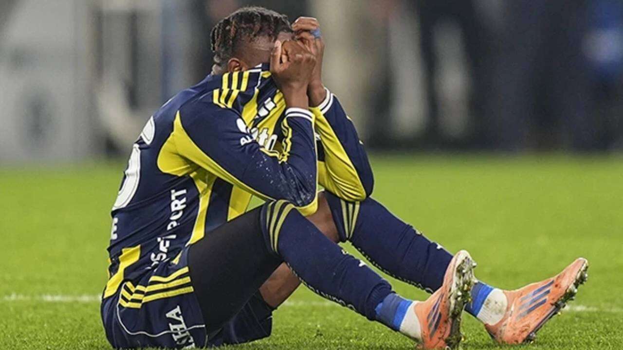 Fenerbahçe'de Aziz Yıldırım emri verdi: İsmail Kartal 20 milyon euroluk yıldızın biletini kesti, kadroda sana yer yok! 6